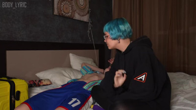 Cute alt girl with blue hair came to her stepbrother and couldn't resist to try his cock