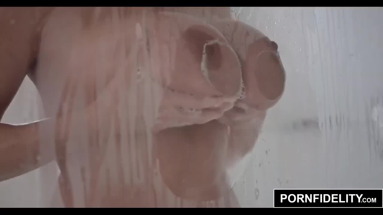 Watch Daddy knows how to make Lily Lebeau orgasm & creampies her pussy Full. Duration: 15:11 | ePornBabe.