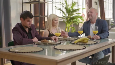 Perverted Hot Blonde Candee Licious got DP instead of business meeting