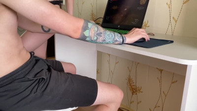 I want to play but my ovulating GF wants my big cock
