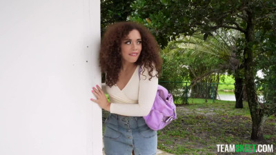 Black Teen Nanny Stuck and Got Fucked by Married Dude [Willow Ryder]