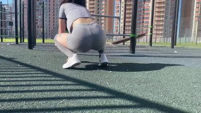 Cute-faced Russian teen gives blowjob after outdoor workout