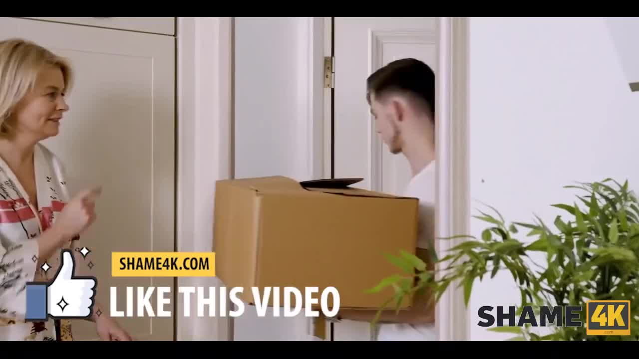 Watch Naughty guy wants to fuck mature woman in the kitchen Full. Duration: 10:18 | ePornBabe.