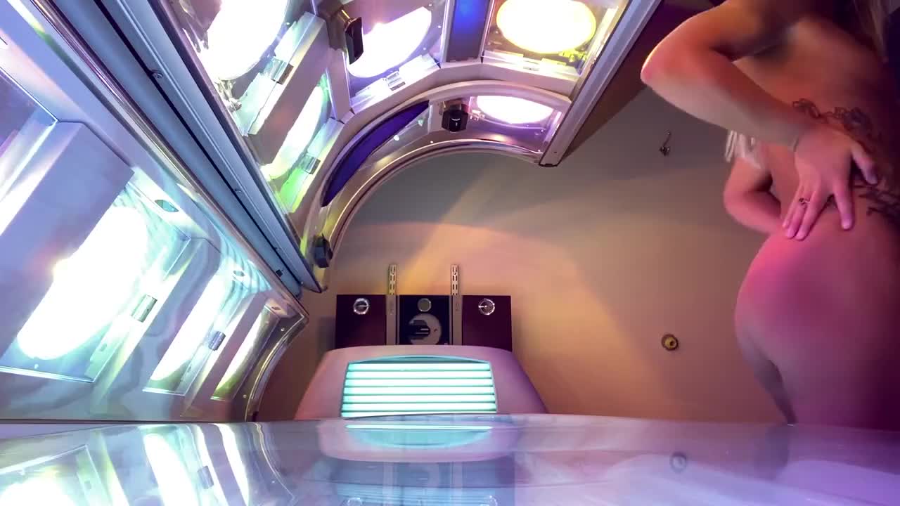 Watch Big ass babe can't resist squirting all over tanning bed for her husband Full. Duration: 10:50 | ePornBabe.