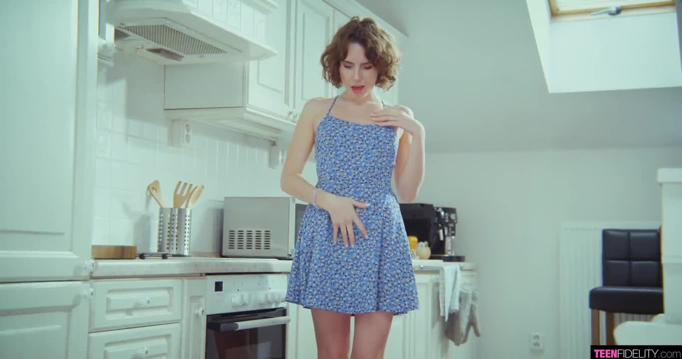 Watch Hot sex and blowjob with the ending in the lustful mouth of a cute girl. Full. Duration: 03:57 | ePornBabe.