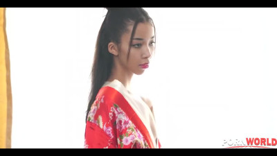 Asian service girl Lia Lin is gonna serve that dick dry