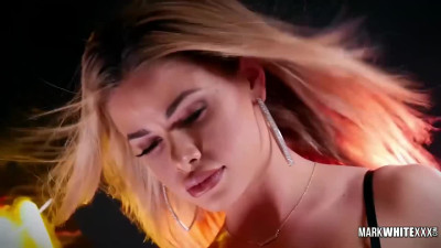 Jessa Rhodes is addicted to huge cocks