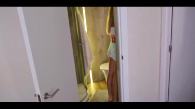 Blonde's cleaning efforts end with her cleaning her pussy with a cock