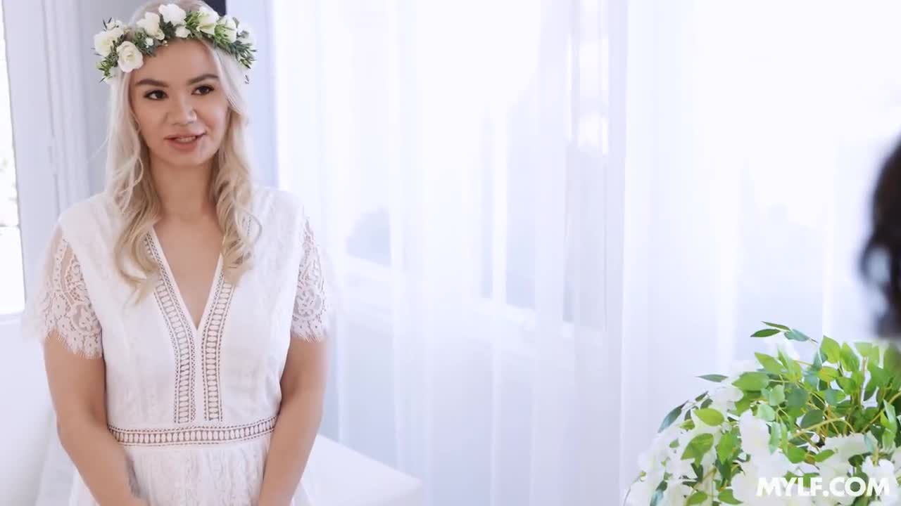 Watch Granola Blonde Angelica Coralvine wants to extract all-natural semen for her own use Full. Duration: 07:57 | ePornBabe.