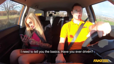 Big-titted tattooed slut Daisy Lee seduced driving instructor in public