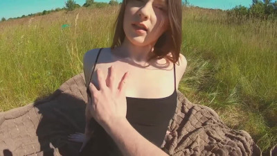Curvy babe brunette Spooky Boogie wants some sex picnic