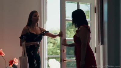 Two curvy lesbian MILFs stuffed their buttholes with big toys