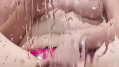She can't stop squirting ALL OVER THE MIRROR!