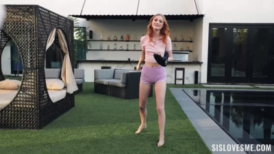 Redhead foot fetishist Scarlet Skies endures stepbro to fuck her hard