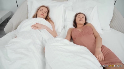 Steamy Frisky Sexy Hotties Share a Long Dong After a Hot Lesbian Foreplay