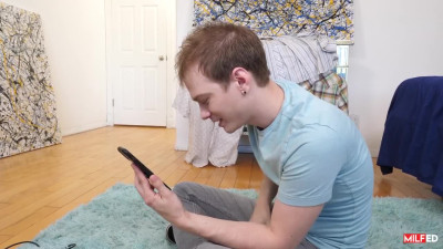 Sexy Slim Fit Fuck-longing MILF Wanna Have Fun With Her Big-dick Stepson