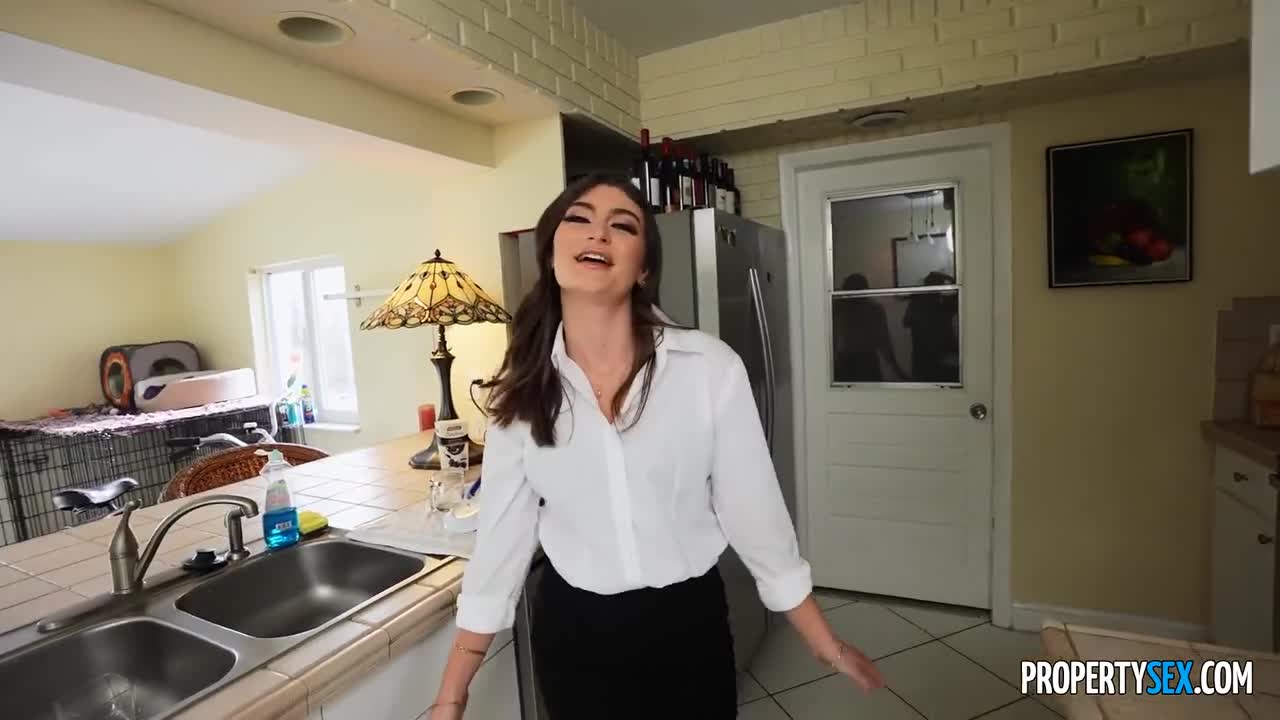 Watch Tanned beauty of an agent Mae Milano Full. Duration: 07:57 | ePornBabe.