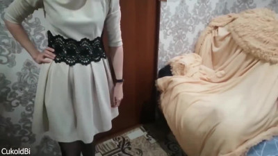 Russian homemade sextape with a Femdom Redhead facesitting her cuck
