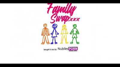 MILF and stepdaughter swapped their boyfriends on the same couch