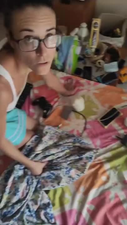 Watch Une bonne exhibe en levrette Full. Duration: 04:30 | ePornBabe.