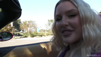 A blonde with a big ass and tits thanked a stranger with a good fuck for giving her a ride.