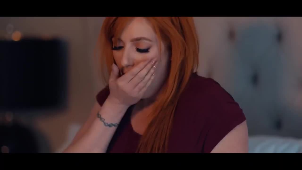 Watch Redheaded stepmom Lauren Phillips seduces her stepson by forgetting her pants. Full. Duration: 05:12 | ePornBabe.
