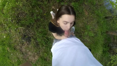 Chick bounces her booty on a cock in the forest