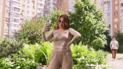 Teen-cutie hooks up with a stranger and acts like it's her first time