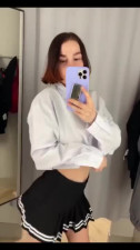 LeoKleo have a quick stealth sex in the fitting rooms.