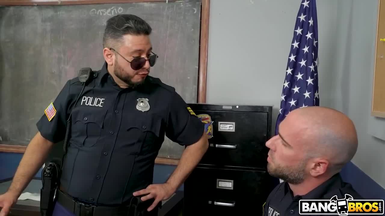 Watch Latina criminal hopes they let her go after such a deep anal she provided to cops Full. Duration: 04:58 | ePornBabe.