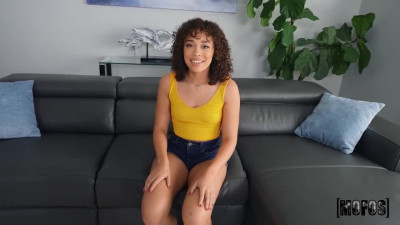 Pretty Curly Sexy-flexy Ebony Teen Gets a Cum Reward In Her Mouth For Perfect Dick-riding