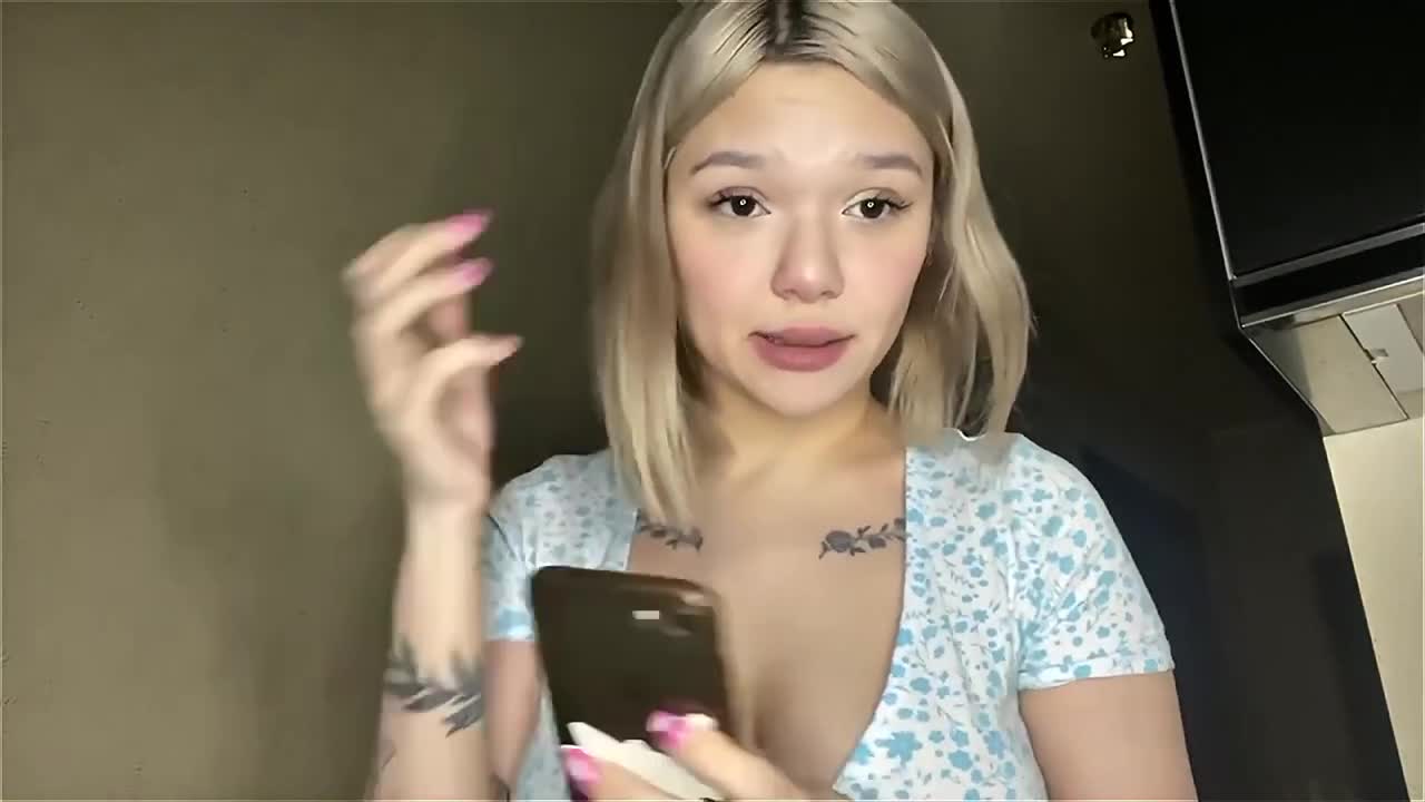 Watch Camgirl uses all the toys she has to orgasm solo Full. Duration: 16:25 | ePornBabe.