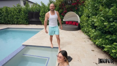 Spinner teen Violet Gems fucked in full nelson by her big buddy
