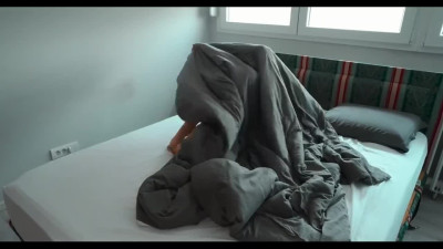 Stepson fucks buxom Milf first thing in the morning - Amateur Porn