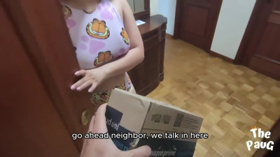 Thick ass latina fucks with a married neighbor who brought her her package