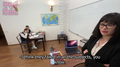 Threesome college fuck was caught by a teacher!