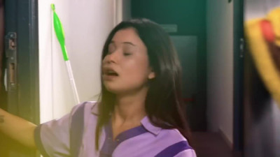 Caught jerking on sexy redhead hostel room mate Mini Vampp and finally fucked her in the kitchen
