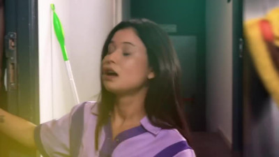 MILF maid twisted her big ass in front of the guy's face and gave him a boner