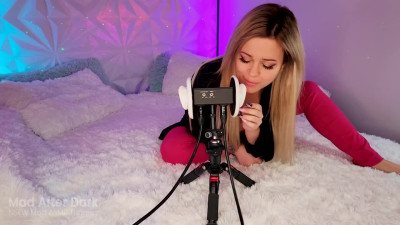 Busty Amateur jerks off dildo till cumshot in ASMR Solo