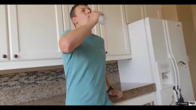 Stepdaugher fucked by her stepfather in the kitchen