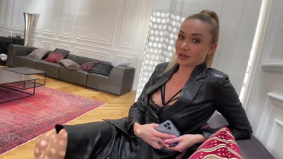 Hot POV blowjob casting by a Venera Maxima in sexy stockings