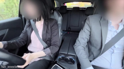 Slut gives stranger handjob next to cuckold hubby in the car