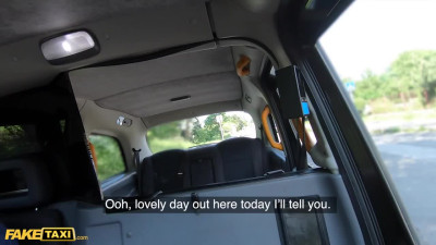 Horny Latina got fucked in car and got outdoor cumshot on her pussy