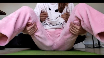 My 18 yo stepsister loves when I touch her ninnies and masturbate pussy in pajama