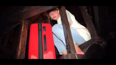 Smiley girl meets stranger and gives quick headjob on the stairs