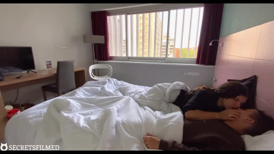 Hot Slim Brunette And Her Horny BF Give Vent To Their Libido On Their Last Day At the Hotel