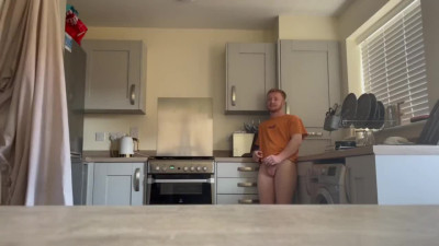 That Is How British Make Love: Busty Curvy Girl And Her BF Share Their Private Amateur Home0video
