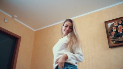 Blondy babe swallows cum being on her knees