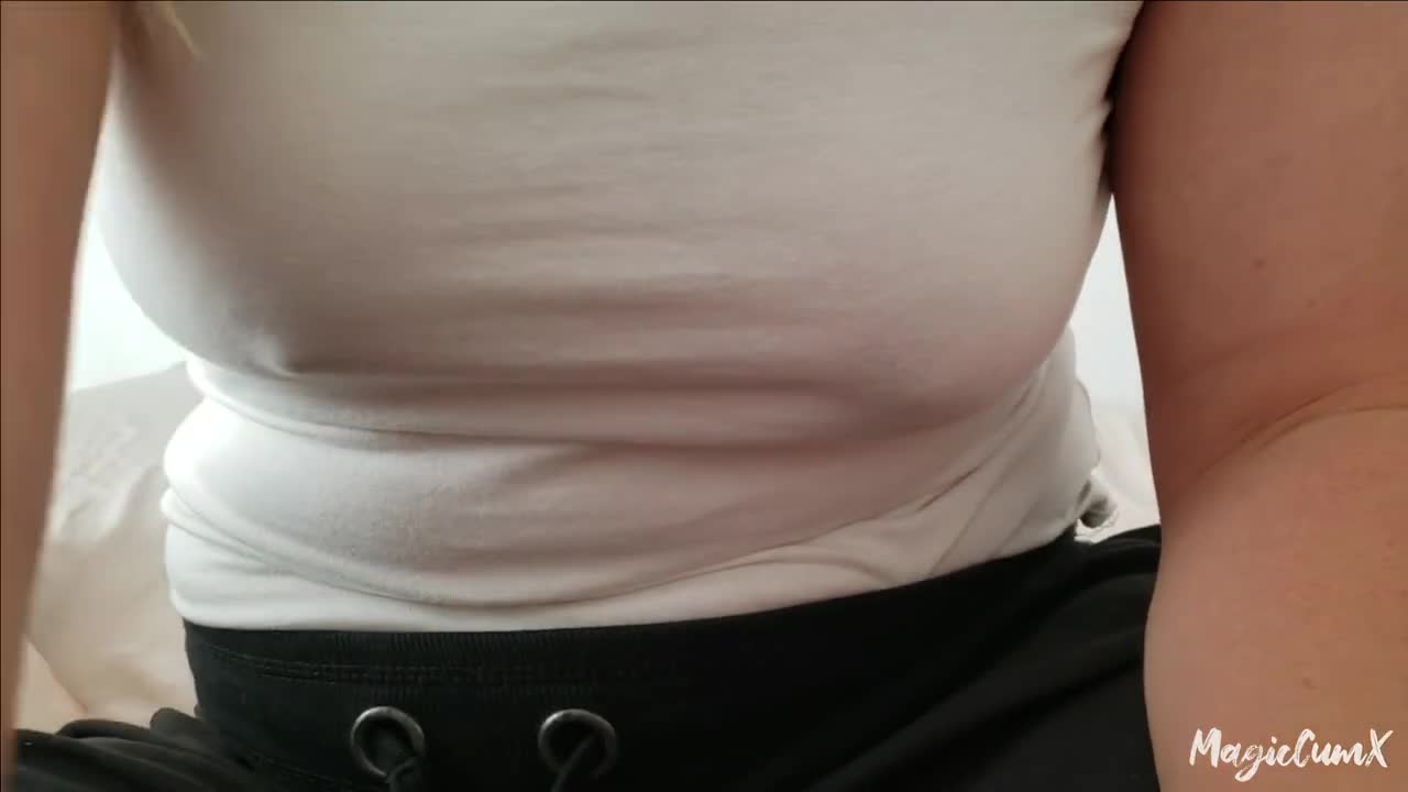 Watch Sexy Blonde Mistress Makes a Huge Cock Gush Cum Like a Fountain In Her Hands Full. Duration: 06:16 | ePornBabe.