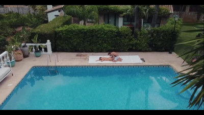 Hot couple fucking near the swimming pool
